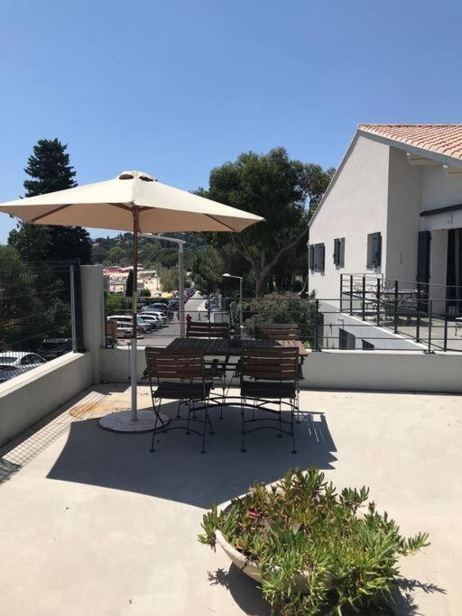 Duplex Vue Mer Plage De Saint-Clair Льо Лаванду Екстериор снимка