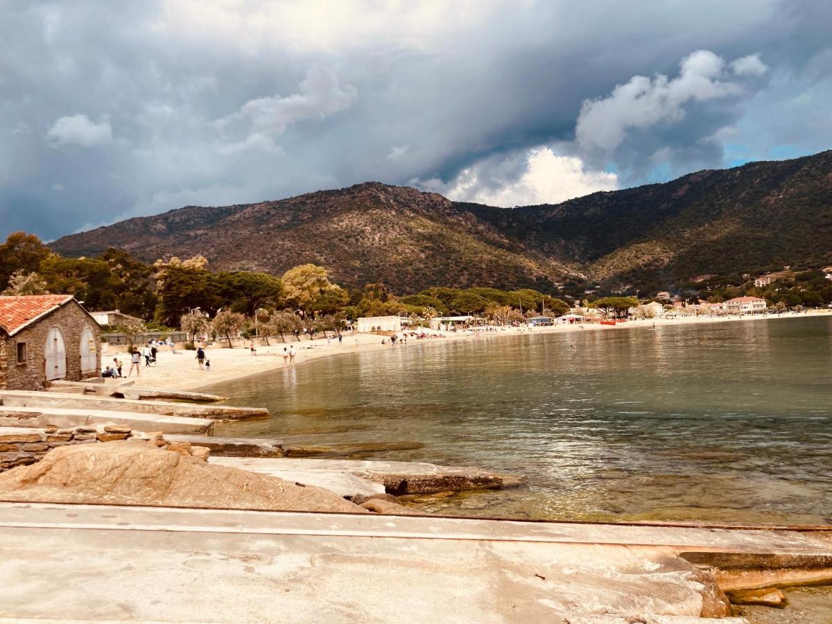 Duplex Vue Mer Plage De Saint-Clair Льо Лаванду Екстериор снимка